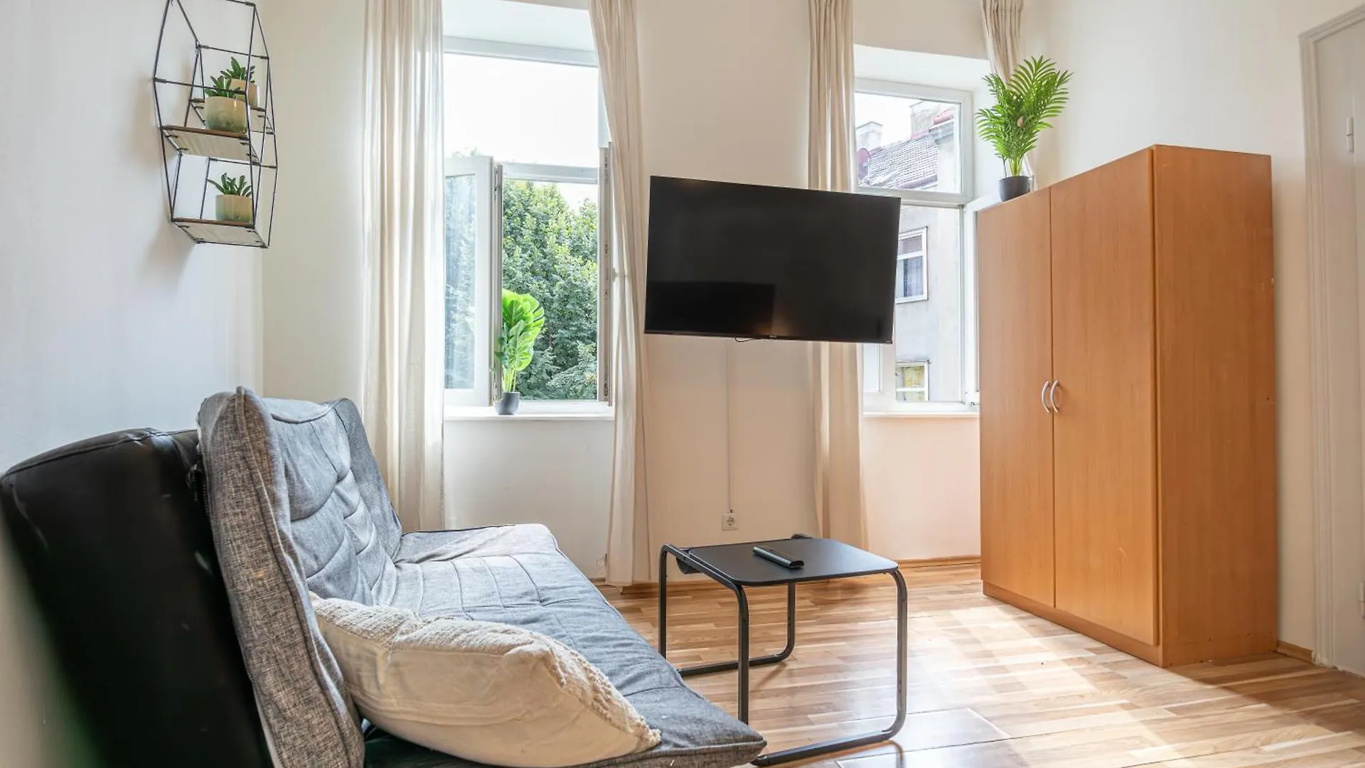 Apartment Inviting Economy 1Br Apt. With The Best Location Vienna