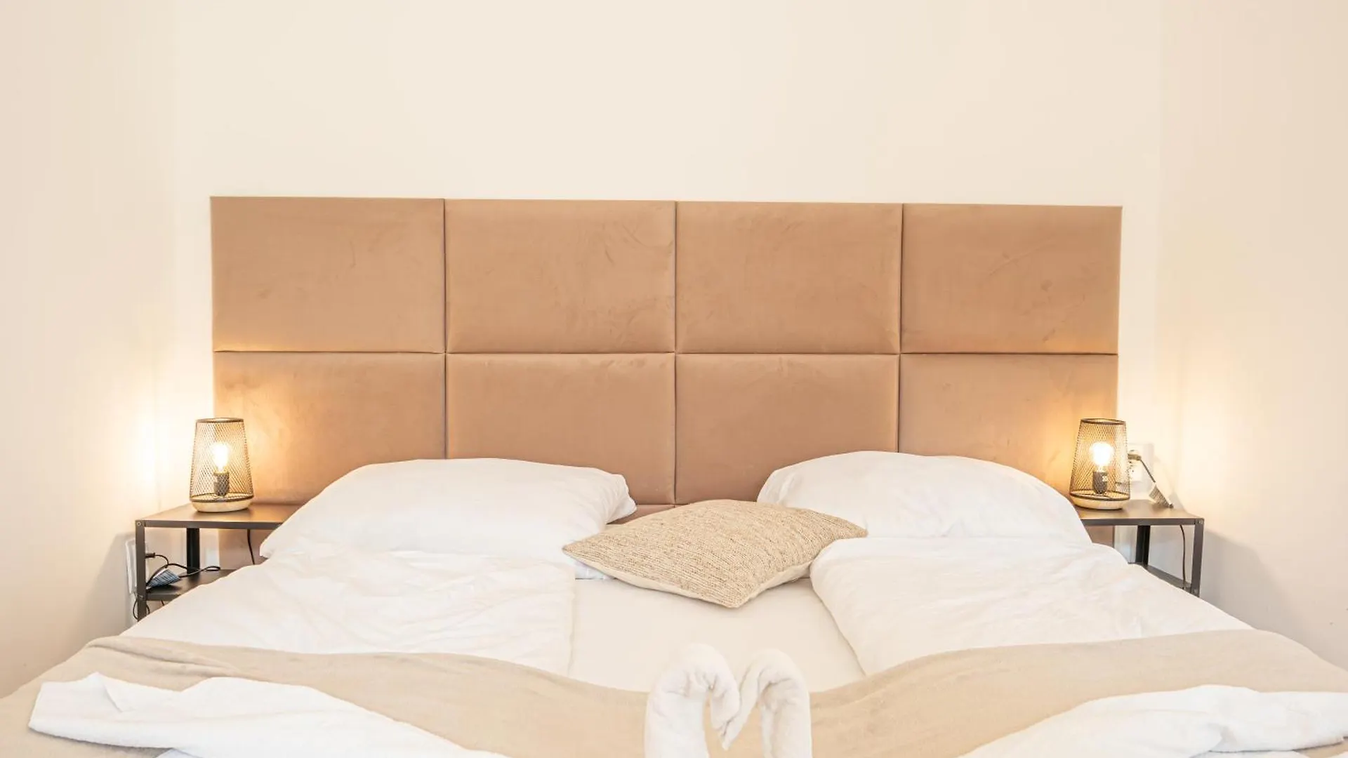 Inviting Economy 1Br Apt. With The Best Location Wenen